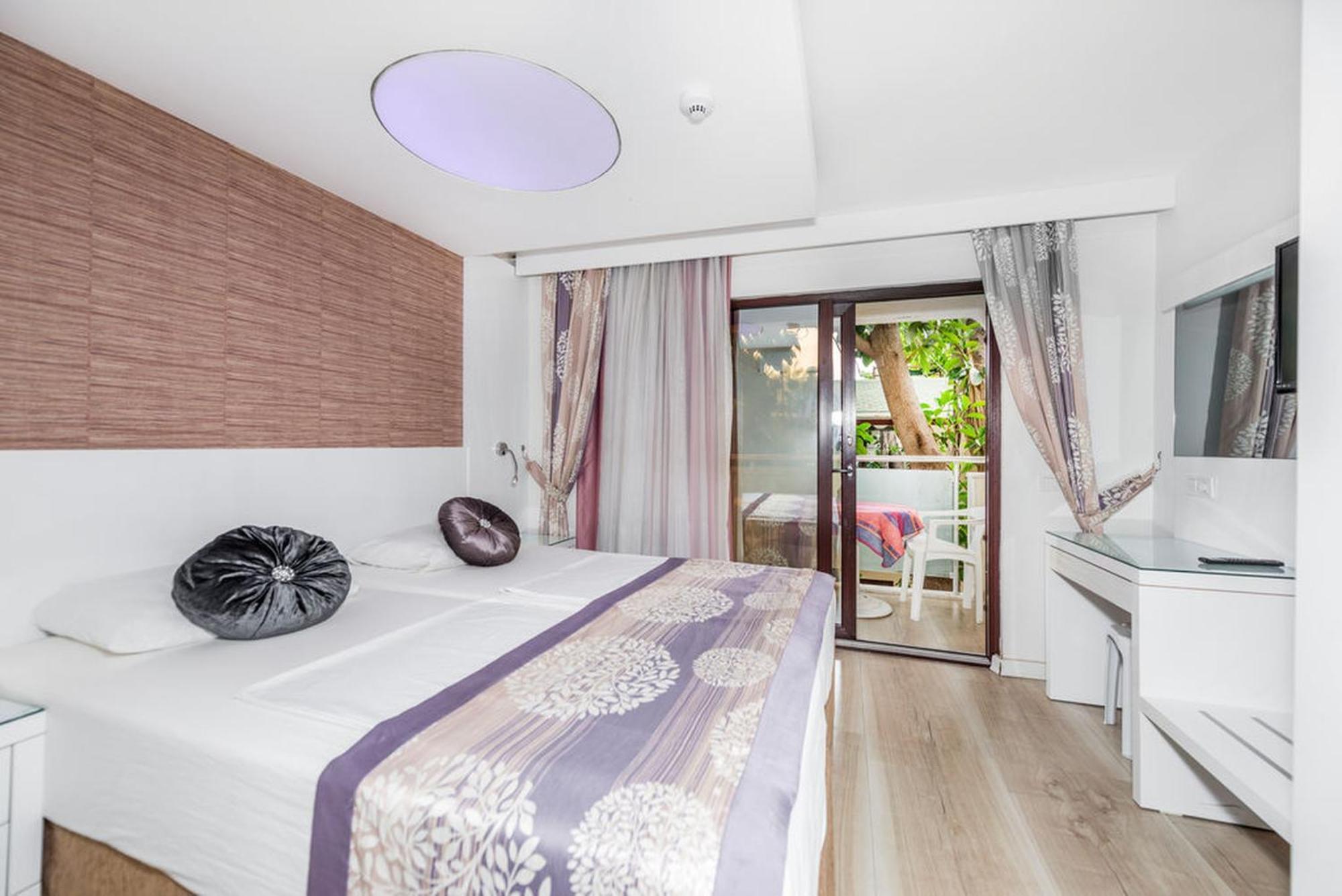 Tropic Beach Club Side Hotel المظهر الخارجي الصورة